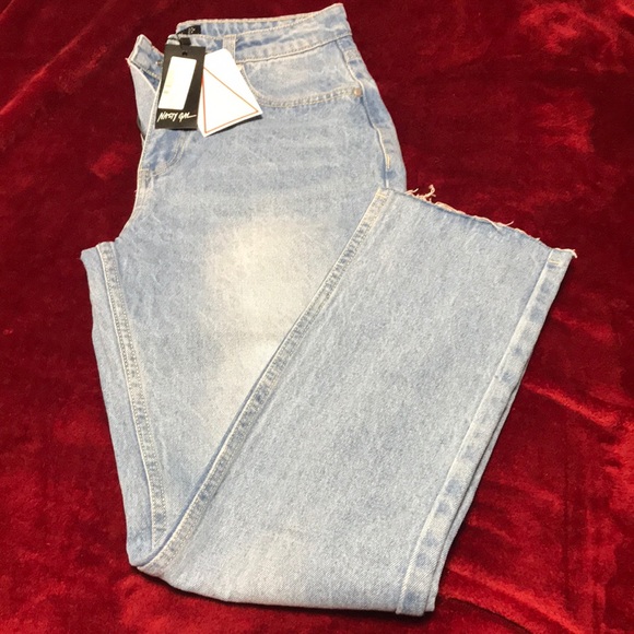 Nasty Gal Raw Hem Mom Jeans - Picture 4 of 7